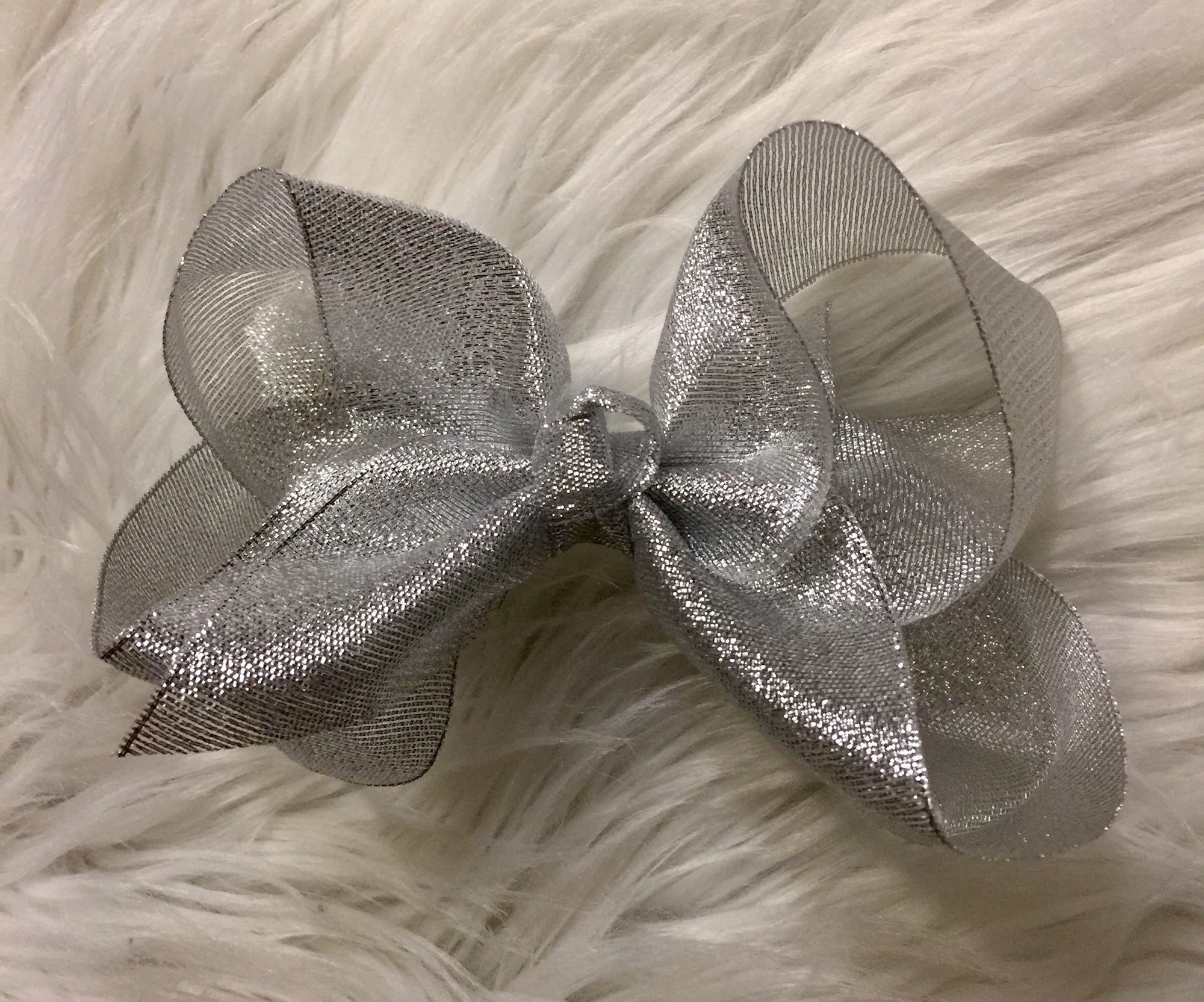 Shimmering Silver 5.5” Bow